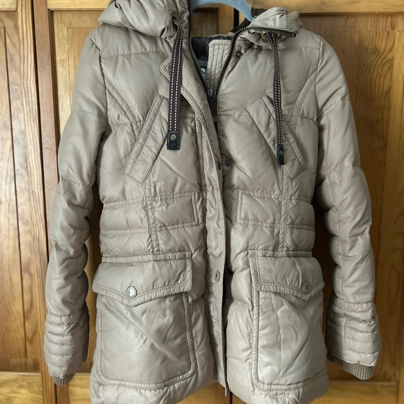 Urban Outfitters Jackets & Blazers - Women's Tan Quilted Jacket
